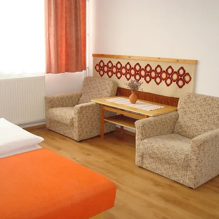 Okotura Vendeghaz Es Kemping Guest house Hortobagy